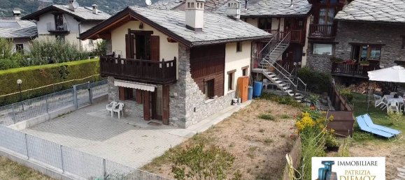 Вилла с 4 комнатами в Грессан, Италия № 309759 25