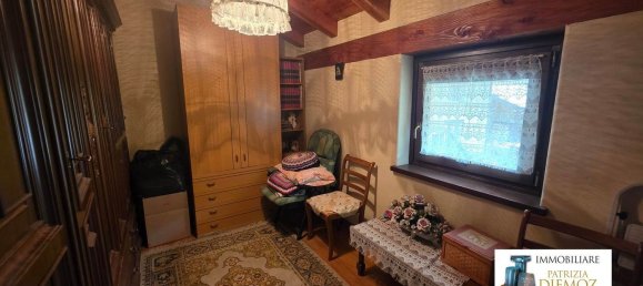 Вилла с 4 комнатами в Грессан, Италия № 309759 18