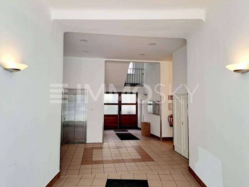 Квартира с 2 комнатами в Вена, Австрия № 208658