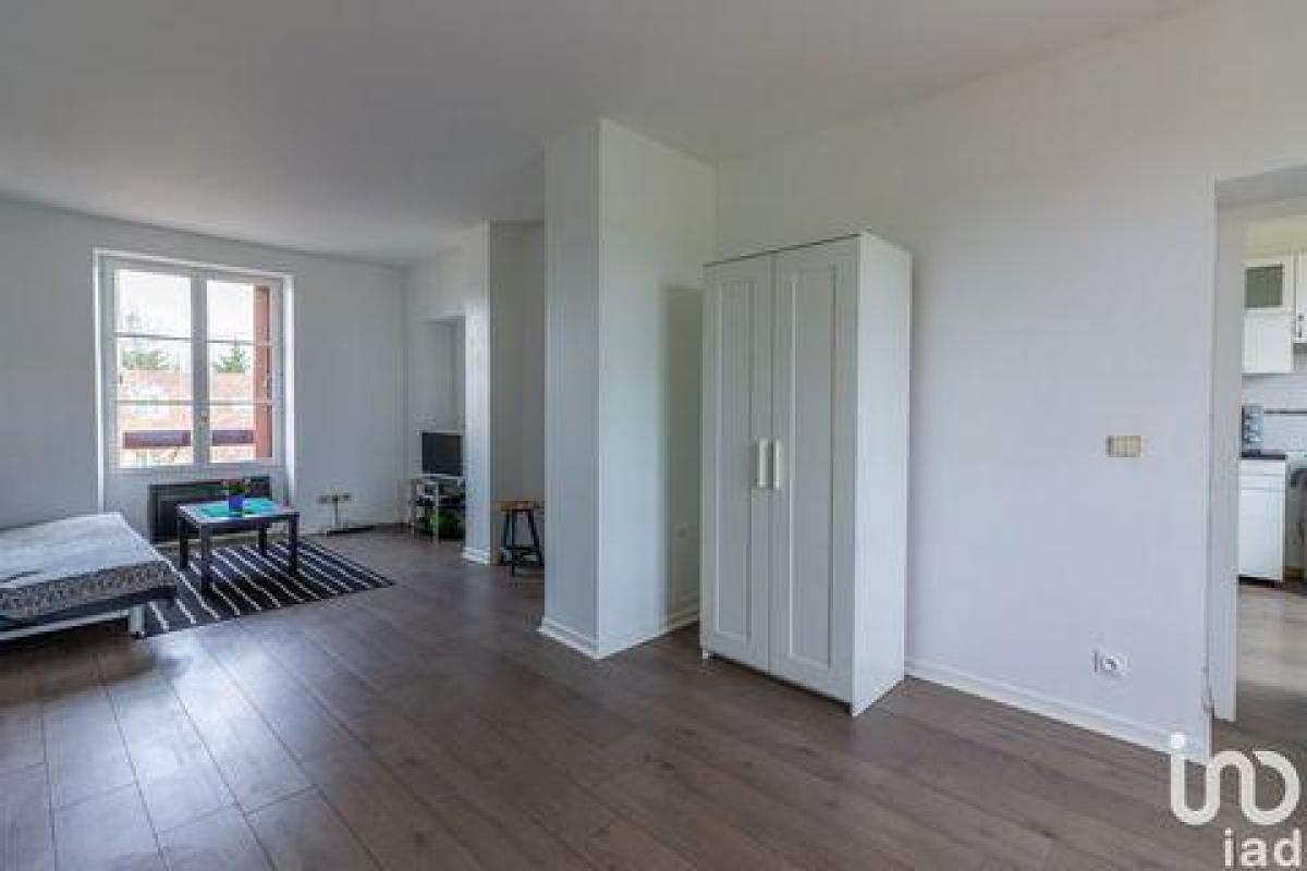 Кондоминиум  с 2 спальнями в Монтессон, Франция № 30953