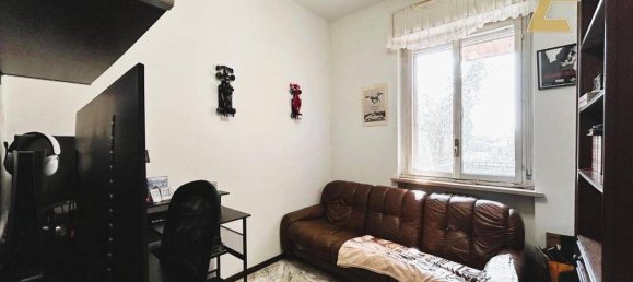 3 bedrooms Apartment in Pavia, Italy No. 283560 16