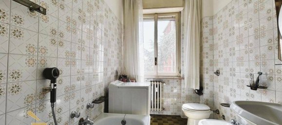 3 bedrooms Apartment in Pavia, Italy No. 283560 21