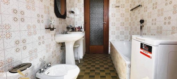 3 bedrooms Apartment in Pavia, Italy No. 283560 20