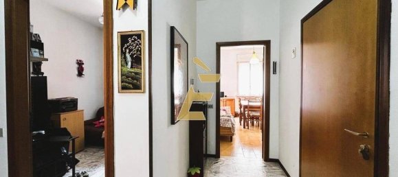 3 bedrooms Apartment in Pavia, Italy No. 283560 22