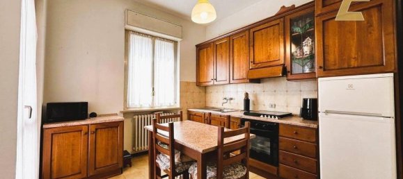 3 bedrooms Apartment in Pavia, Italy No. 283560 5