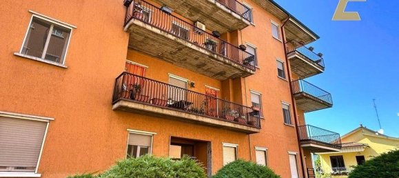 3 bedrooms Apartment in Pavia, Italy No. 283560 25