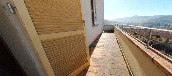 3-salle Appartement à Firenzuola, Italy No. 190886 10