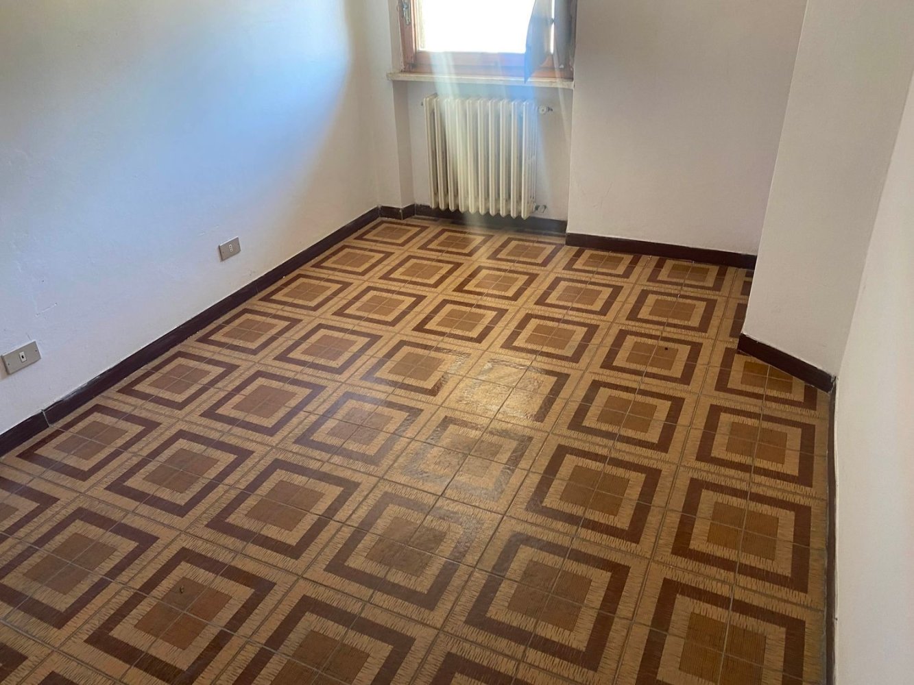 5 bedrooms Apartment in Città di Castello, Italy No. 145441