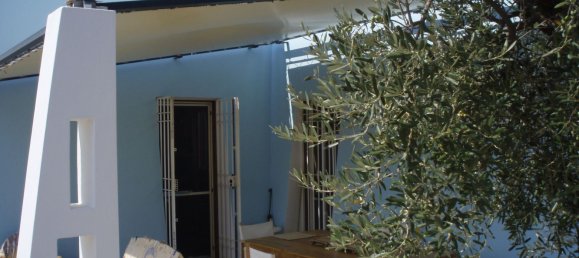 Villa de 6 dormitorios en Salve, Italy No. 381752 6