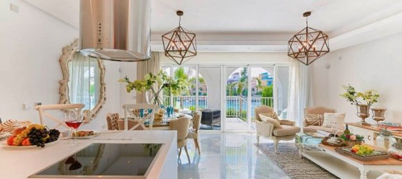 3 bedrooms Villa in Limassol, Cyprus No. 21791 4