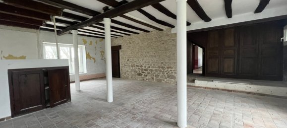 11 bedrooms Castles in Le Chatelet, France No. 82025 17