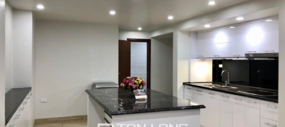 3 bedrooms Apartment in Tay Ho, Vietnam No. 1523 15