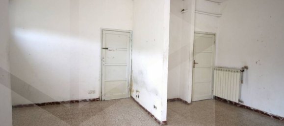 4 rooms Apartment in Pisa, Italy No. 23137 7