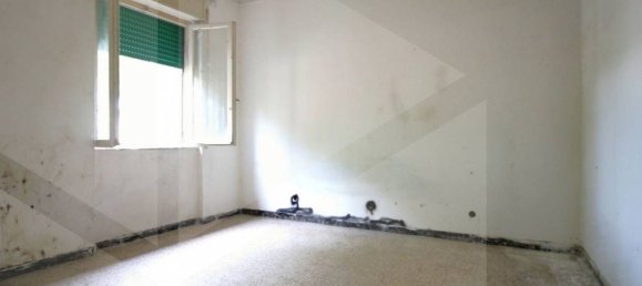 4 rooms Apartment in Pisa, Italy No. 23137 13