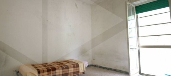 4 rooms Apartment in Pisa, Italy No. 23137 12