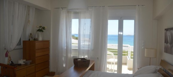 5 bedrooms Villa in Kalyvia Thorikou, Greece No. 6714 12