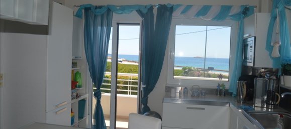 5 bedrooms Villa in Kalyvia Thorikou, Greece No. 6714 18