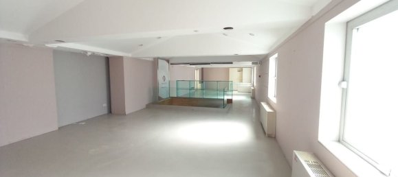 Propiedad comercial en Palermo, Italy 550 m² No. 46486 19
