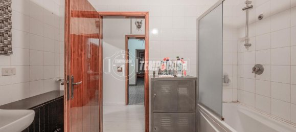 3 rooms Apartment in Savignano sul Panaro, Italy No. 9216 9