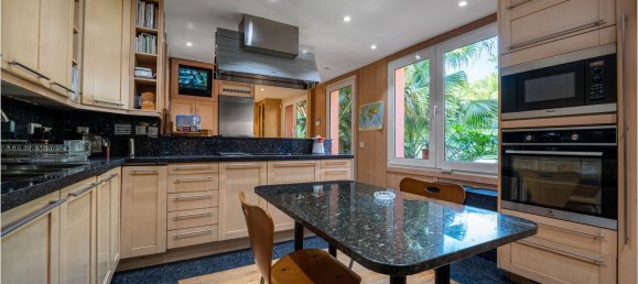 4 bedrooms House in Marbella, Spain No. 45788 6