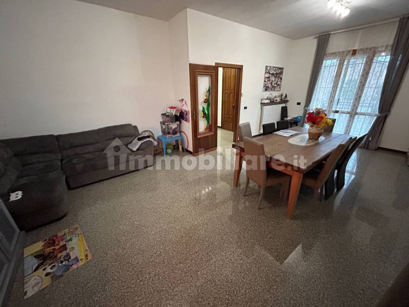 2 bedrooms Villa in Mirandola, Italy No. 273612