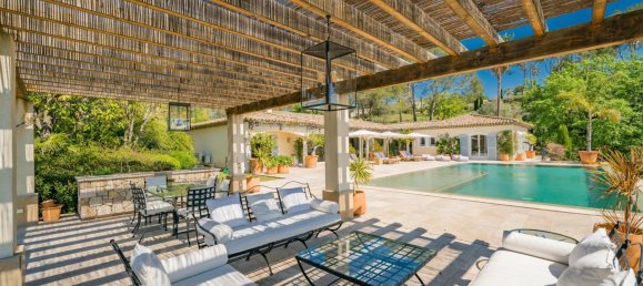 6 bedrooms Villa in Mouans-Sartoux, France No. 1697 4