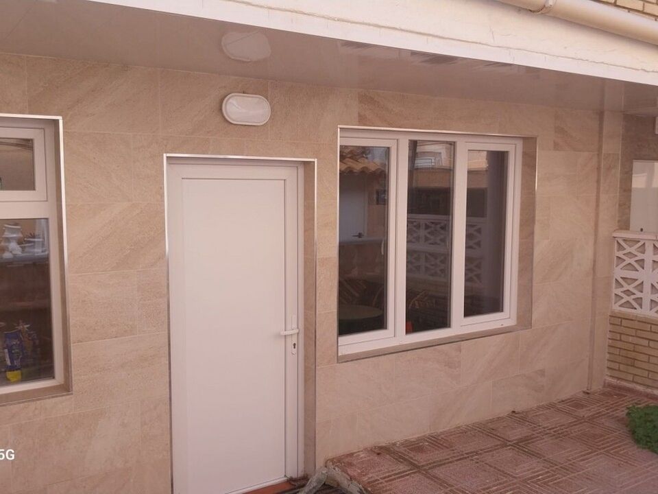 3 chambres Bungalow à Torrevieja, Spain No. 282937