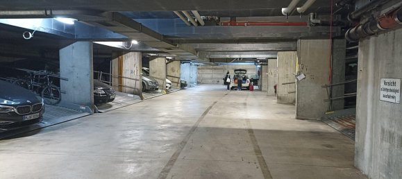  Parking in Munich, Germany No. 288983 3