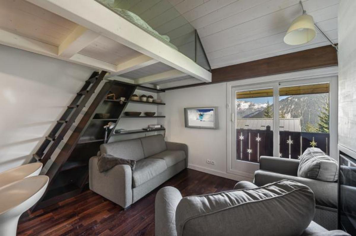 3 bedrooms House in Courchevel, France No. 21790