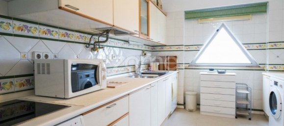 2 bedrooms Apartment in Lisbon, Portugal No. 87153 12