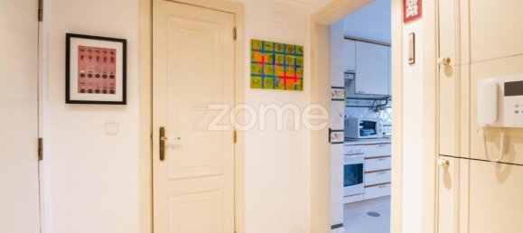2 bedrooms Apartment in Lisbon, Portugal No. 87153 3