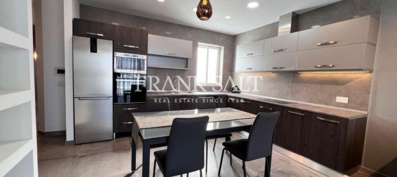 Пентхаус с 3 спальнями в Корми, Мальта № 4583 4