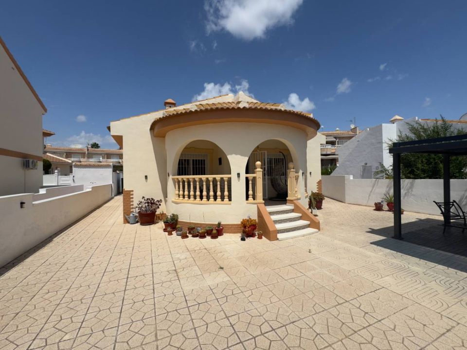 3 bedrooms Villa in Ciudad Quesada, Spain No. 283229