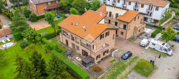4 bedrooms Villa in Quattro Castella, Italy No. 337853 36