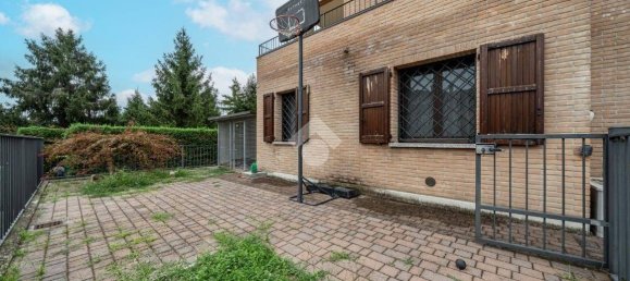 4 bedrooms Villa in Quattro Castella, Italy No. 337853 35