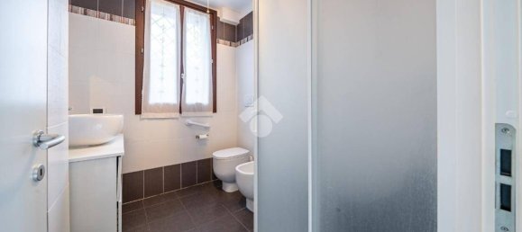 4 bedrooms Villa in Quattro Castella, Italy No. 337853 31