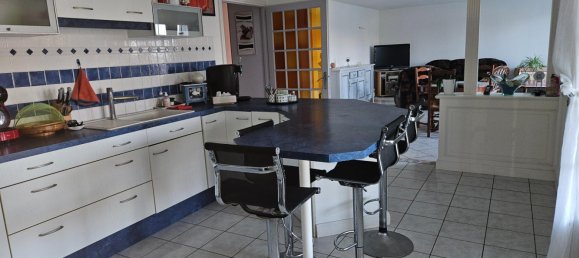 4 Schlafzimmer Haus in Thouars, France, Nr. 95489 4