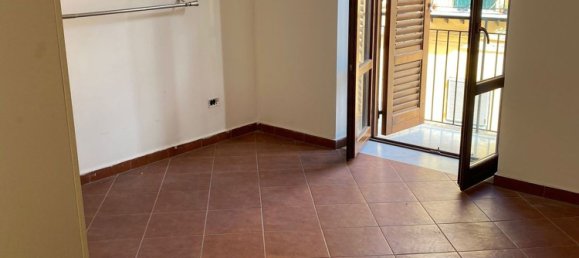 2غرفة شقة في Palermo, Italy رقم 51715 5