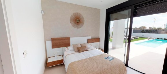 Villa de 3 dormitorios en San Pedro del Pinatar, Spain No. 17667 5