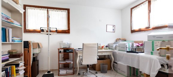 5 rooms House in Selargius, Italy No. 46576 30