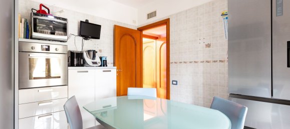 5 rooms House in Selargius, Italy No. 46576 10