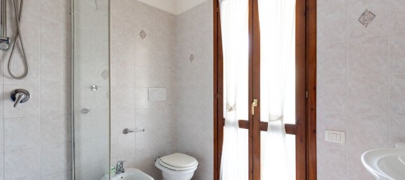 5 rooms House in Selargius, Italy No. 46576 12