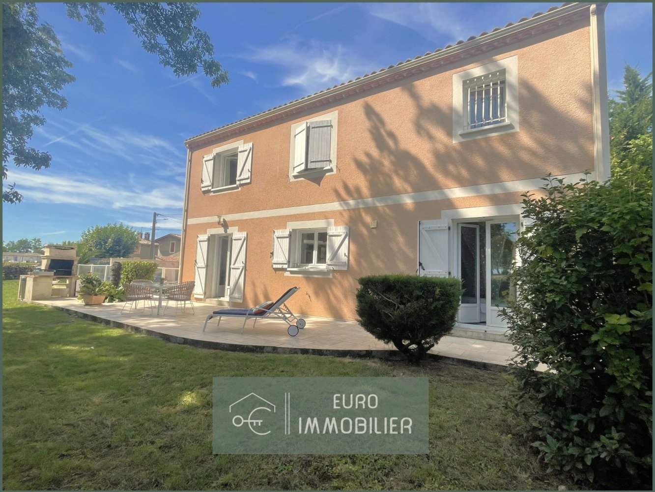 Casa de 4 dormitorios en Barsac, France No. 109253