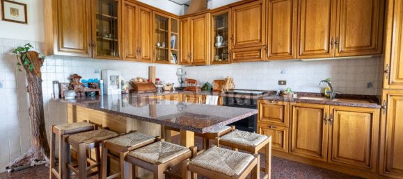2 bedrooms Apartment in Cervarese Santa Croce, Italy No. 133085 4