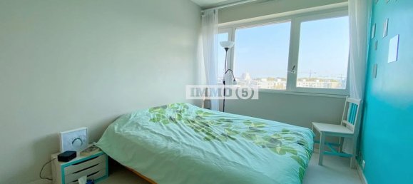 3 bedrooms Apartment in Noisy-le-Grand, France No. 171437 8