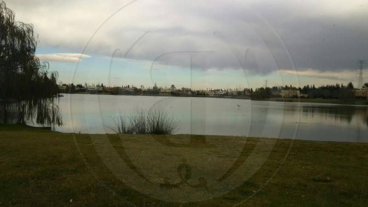 Grundstück in Tigre, Argentina, Nr. 119683