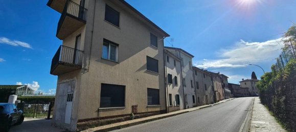 5 rooms Apartment in Valdobbiadene, Italy No. 109813 7