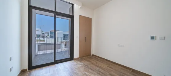 Villa de 4 dormitorios en Al Furjan, UAE No. 108462 7