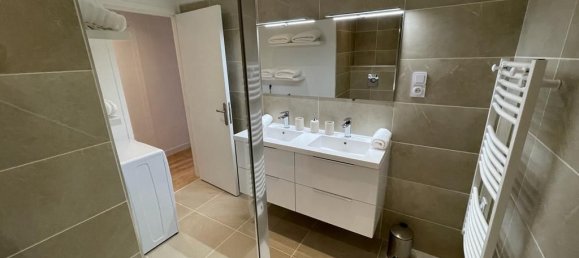 8 rooms Building in Lanester, France No. 284598 2