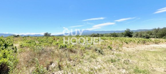 25250m² Commercial property in Tresserre, France No. 97720 2